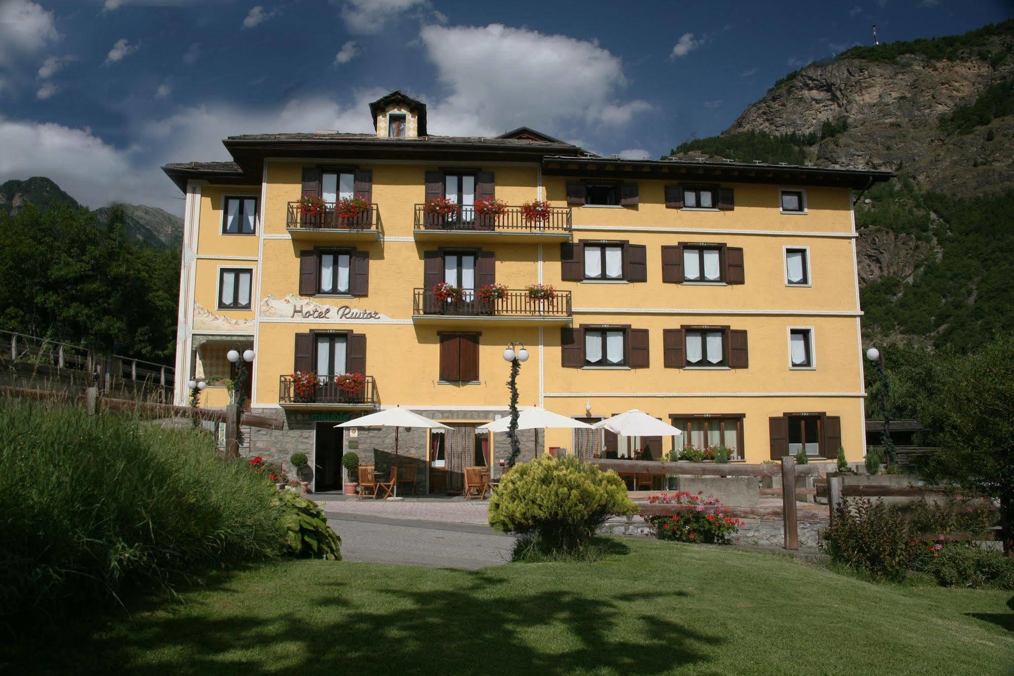 Hotel Ruitor Arvier Buitenkant foto