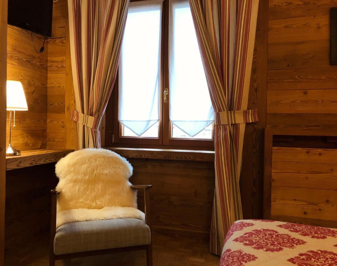 Hotel Ruitor Arvier Buitenkant foto